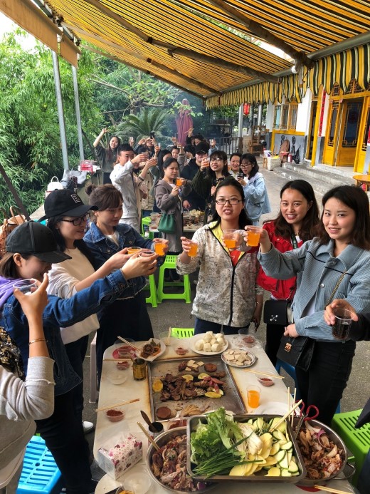 有你们的坚守 世界会更明朗